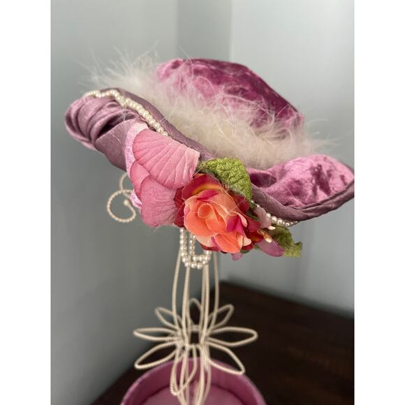 Victorian Shabby Chic Purple Velvet Jewelry Holder w/ Floppy Hat - Picture 3 of 6